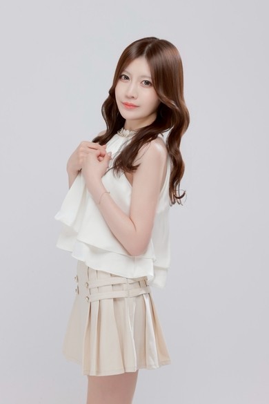 白石 めぐみプロフィール写真2